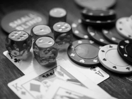 Україна бореться з “сірою зоною” гемблінгу: понад 1300 нелегальних казино заблоковано у 2025 році